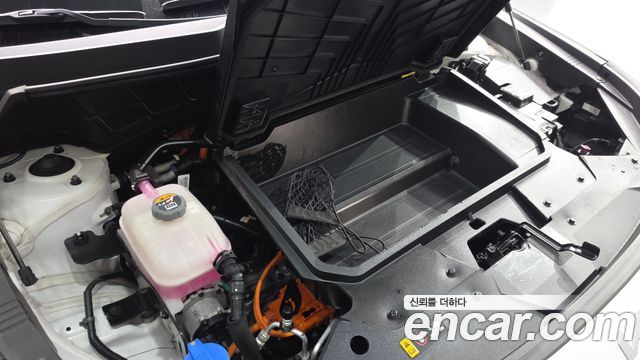 Kia Niro EV Air 2023 — фото 6