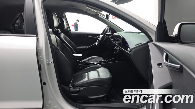 Kia Niro EV Air 2023 — фото 11