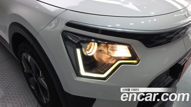 Kia Niro EV Air 2023 — фото 22