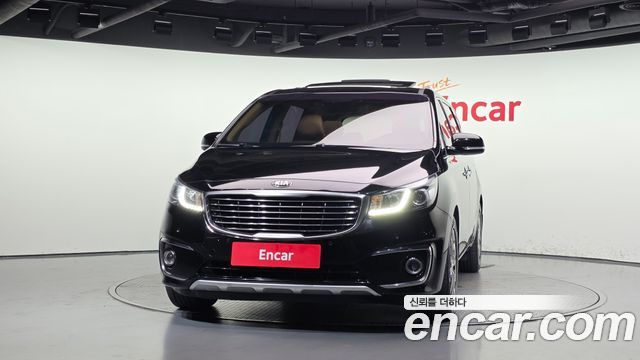 Kia Carnival 9-seater Prestige 2017 — фото 3