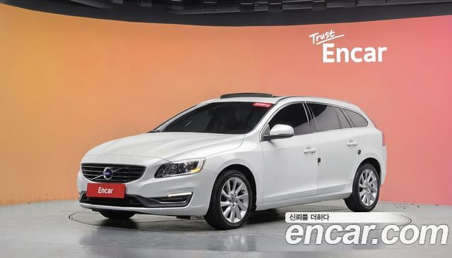 Volvo V60 D2 1st