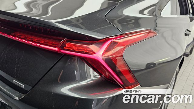 Kia K8 Hybrid Noblesse Lite 2022 — фото 23