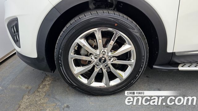 Kia Sorento Diesel 2.2 2WD Noblesse Special 2016 — фото 5