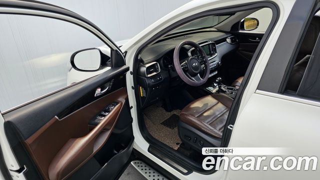 Kia Sorento Diesel 2.2 2WD Noblesse Special 2016 — фото 10