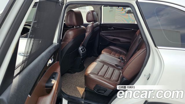 Kia Sorento Diesel 2.2 2WD Noblesse Special 2016 — фото 11