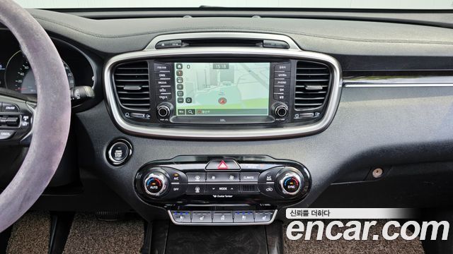 Kia Sorento Diesel 2.2 2WD Noblesse Special 2016 — фото 14