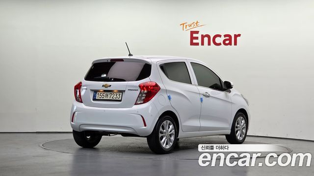 Chevrolet Spark Premier 2022 — фото 2