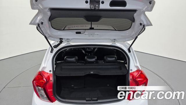 Chevrolet Spark Premier 2022 — фото 20