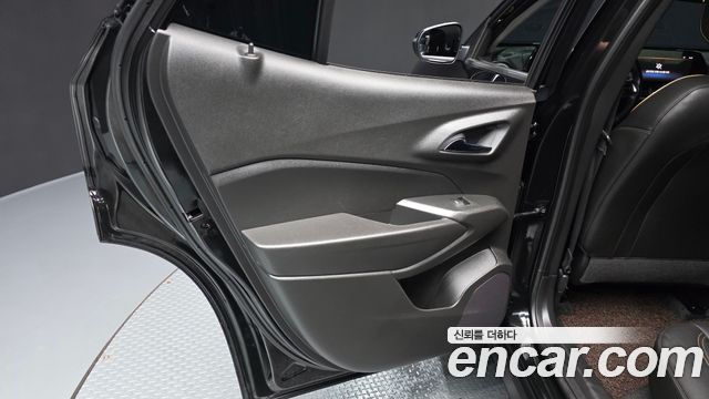 Chevrolet Trax Crossover 1.2 ACTIV Plus 2024 — фото 31
