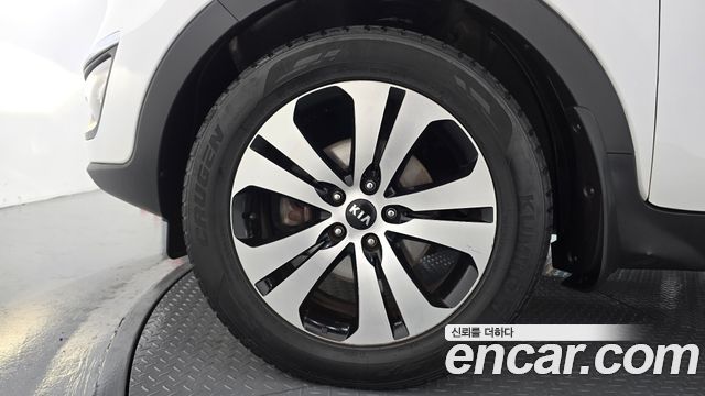 Kia Sportage R Diesel 2WD TLX Premium 2012 — фото 5