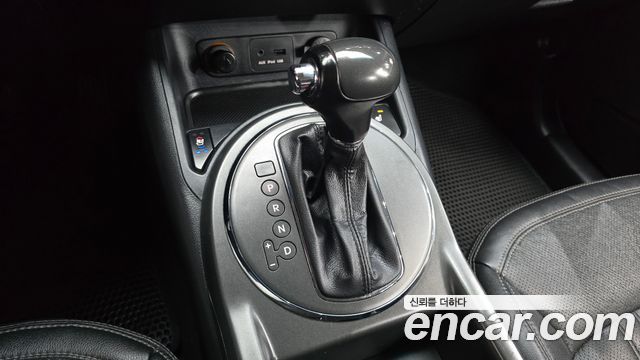 Kia Sportage R Diesel 2WD TLX Premium 2012 — фото 9