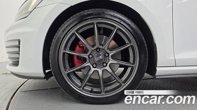 Volkswagen Golf (VII) 2.0 GTD Extreme Edition 2016 — фото 5