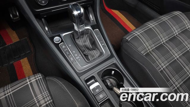 Volkswagen Golf (VII) 2.0 GTD Extreme Edition 2016 — фото 9