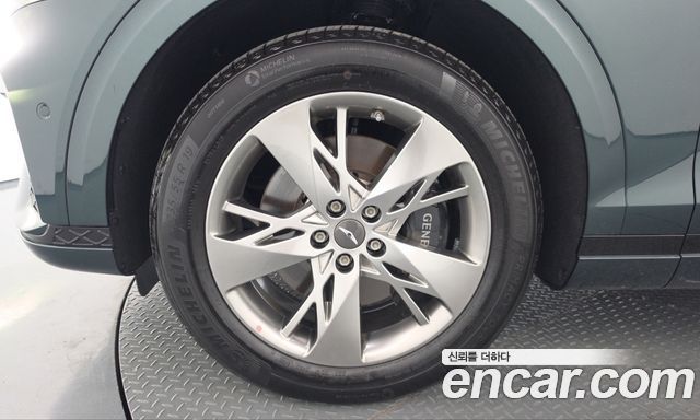 Genesis GV70 2.5T Gasoline AWD 2023 — фото 5