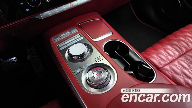 Genesis GV70 2.5T Gasoline AWD 2023 — фото 9