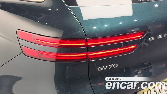 Genesis GV70 2.5T Gasoline AWD 2023 — фото 23
