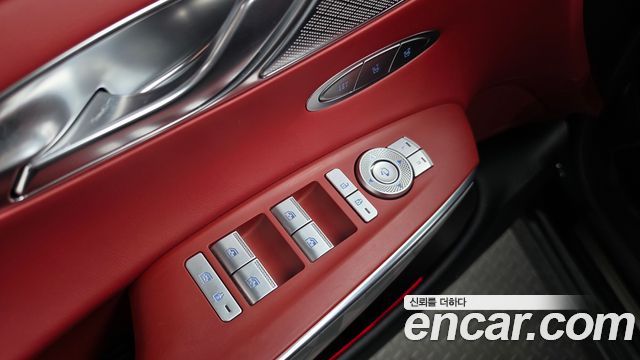 Genesis GV70 2.5T Gasoline AWD 2023 — фото 28