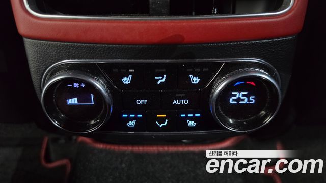 Genesis GV70 2.5T Gasoline AWD 2023 — фото 37