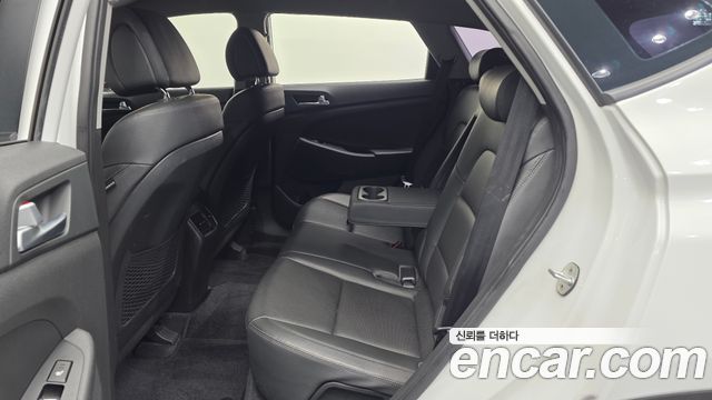 Hyundai Tucson Diesel 2.0 2WD Modern 2018 — фото 16