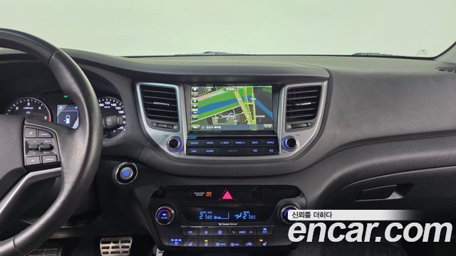 Hyundai Tucson Diesel 2.0 2WD Modern 2018 — фото 18