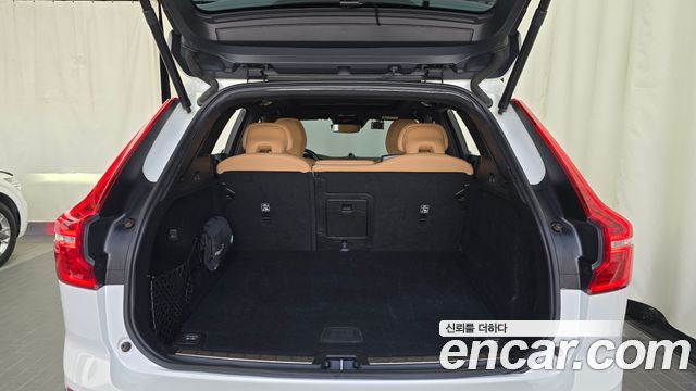Volvo XC60 (II) T6 Inscription 2020 — фото 18