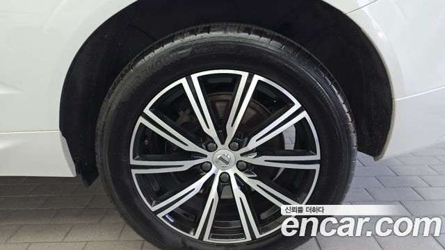 Volvo XC60 (II) T6 Inscription 2020 — фото 21
