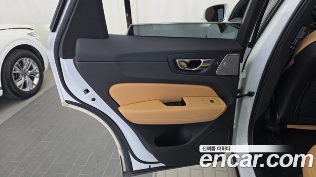 Volvo XC60 (II) T6 Inscription 2020 — фото 25