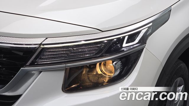 Kia Seltos Gasoline 1.6 Turbo 2WD Prestige 2022 — фото 22