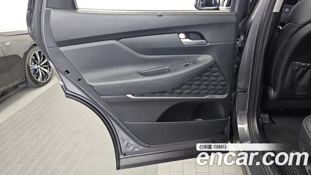 Hyundai Santa Fe (TM) Gasoline 2.0T 2WD Exclusive Special 2019 — фото 25