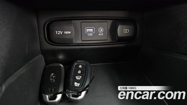 Hyundai Santa Fe (TM) Gasoline 2.0T 2WD Exclusive Special 2019 — фото 34
