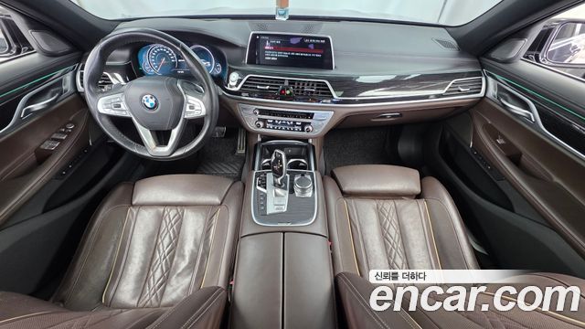 BMW 7 Series (G11) 740e iPerformance M Sport 2018 — фото 7