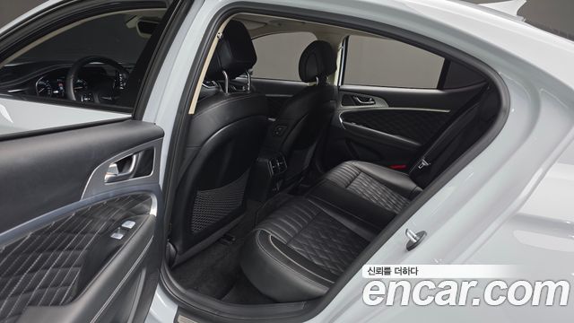 Genesis G70 Gasoline 3.3T 2WD 2021 — фото 16
