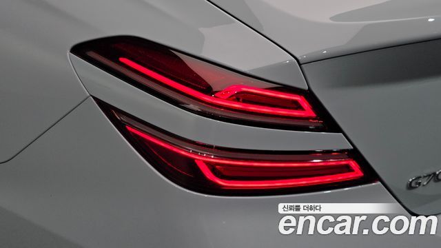 Genesis G70 Gasoline 3.3T 2WD 2021 — фото 23