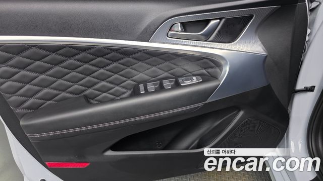 Genesis G70 Gasoline 3.3T 2WD 2021 — фото 24