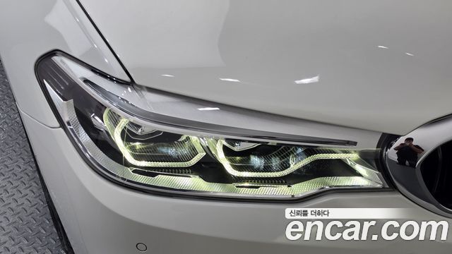 BMW 5 Series (G30) 520d xDrive M Sport Package Plus 2020 — фото 22