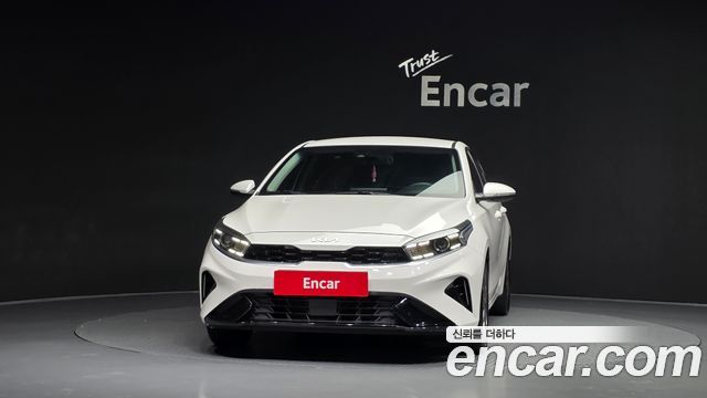 Kia K3 (II) 1.6 Trendy 2023 — фото 3