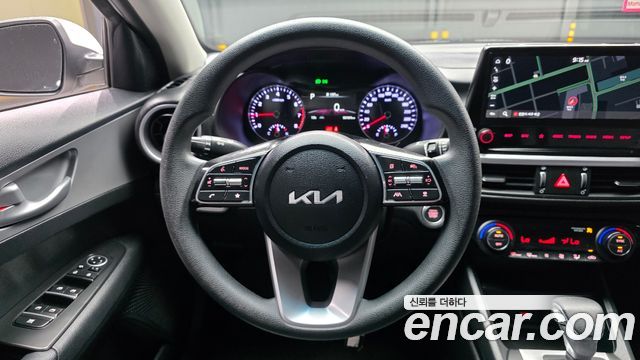 Kia K3 (II) 1.6 Trendy 2023 — фото 13