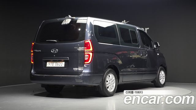 Hyundai Grand Starex Van 5-Seater Modern 2019 — фото 2