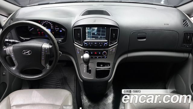 Hyundai Grand Starex Van 5-Seater Modern 2019 — фото 7