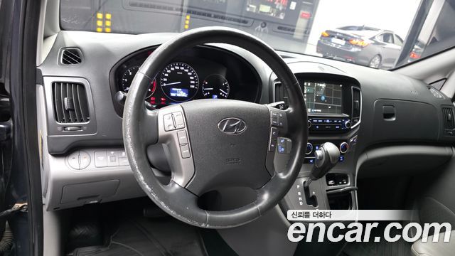 Hyundai Grand Starex Van 5-Seater Modern 2019 — фото 13