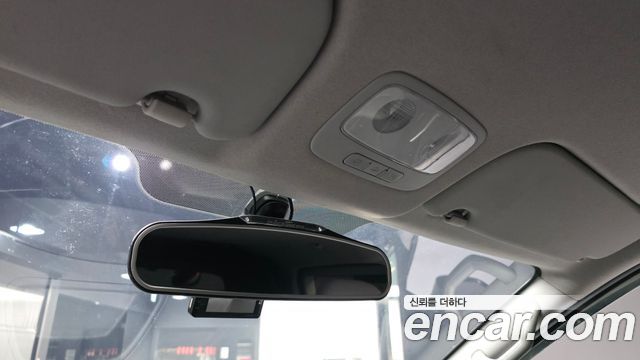 Hyundai Grand Starex Van 5-Seater Modern 2019 — фото 19