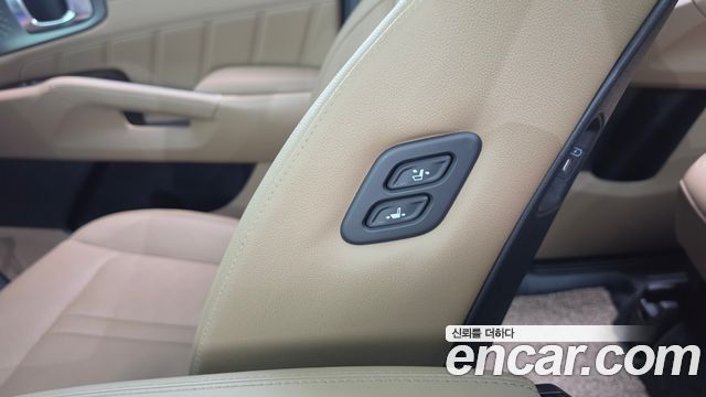 Kia Sorento (IV) HEV 1.6 2WD Noblesse 2025 — фото 31
