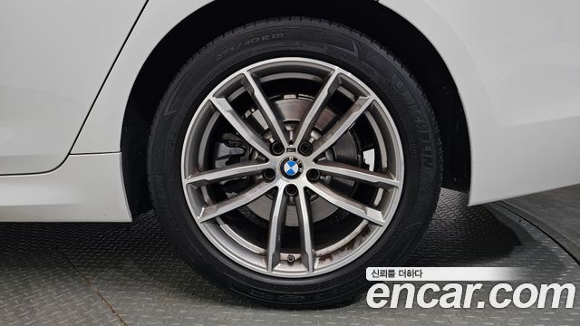 BMW 5 Series (G30) 520d M Sport Package Plus 2017 — фото 27