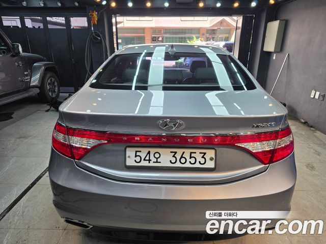 Hyundai Grandeur (HG) HG240 Modern 2015 — фото 4