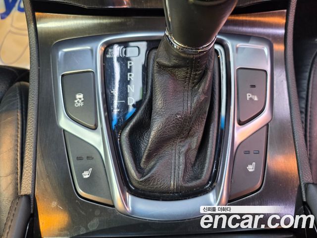 Hyundai Grandeur (HG) HG240 Modern 2015 — фото 17