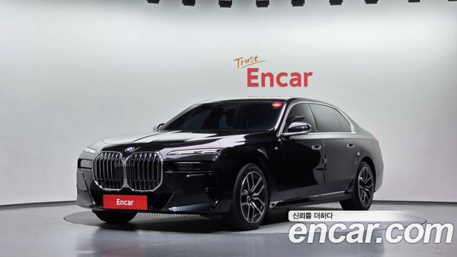 BMW 7 Series (G70) 740i xDrive M Sport Limited 2024 — фото 1