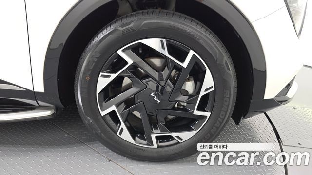 Kia Sportage (V) Gasoline 1.6 Turbo 2WD Nobleless 2022 — фото 21