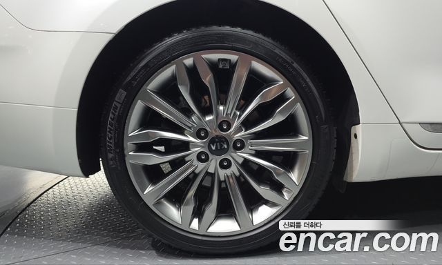 Kia K7 Premier 3.0 GDI Signature 2020 — фото 5