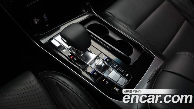 Kia K7 Premier 3.0 GDI Signature 2020 — фото 9