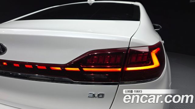 Kia K7 Premier 3.0 GDI Signature 2020 — фото 23